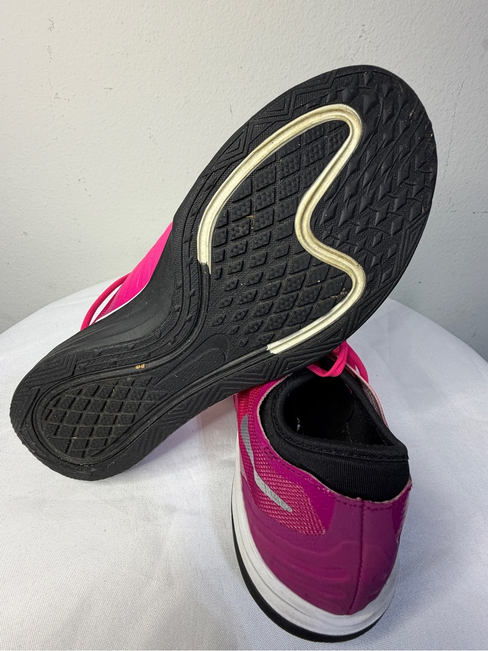Nike Women’s Pink Dual Fusion Athletic Running Shoes - Picture 5 of 5